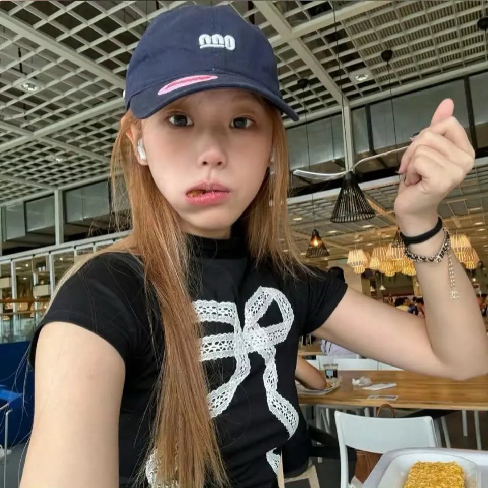同学麦娜丝